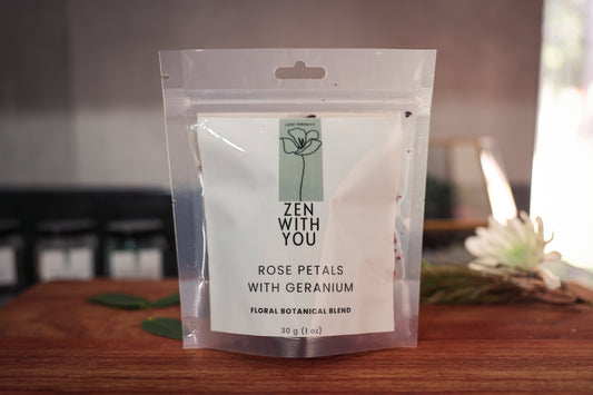 Rose Petals with Geranium